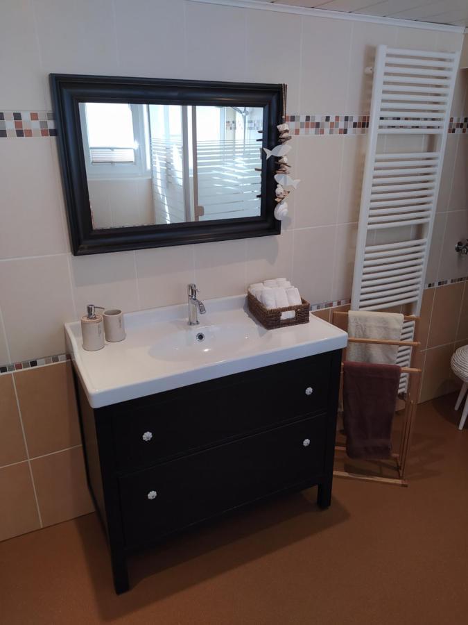 Ferienwohnung In Der Altstadt Von Heiligenhafen Esterno foto