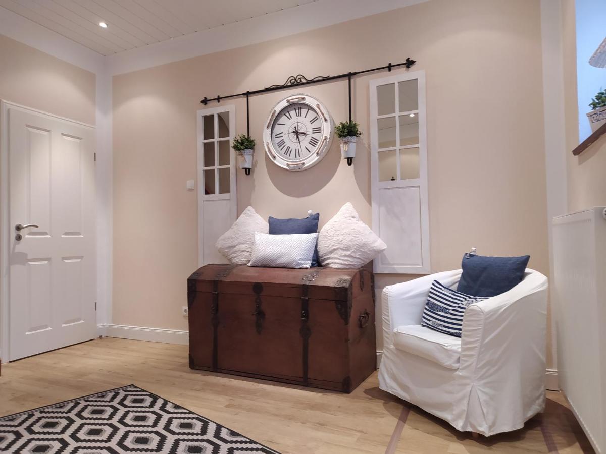 Ferienwohnung In Der Altstadt Von Heiligenhafen Esterno foto