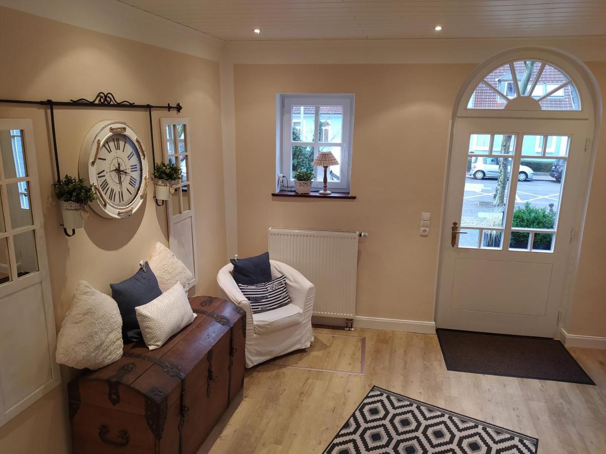 Ferienwohnung In Der Altstadt Von Heiligenhafen Esterno foto